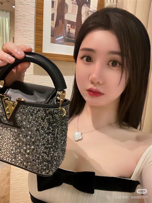 2026120164331863 830